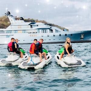 Meet your Posher, Alison